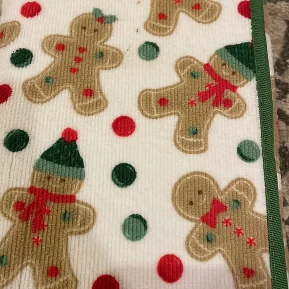 nwot Polkadot, gingerbread, man, and girl - Picture 2 of 2